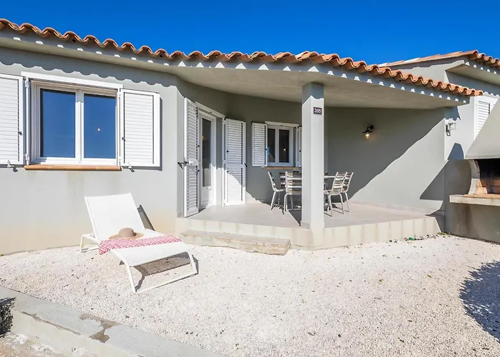 Cabin Rentals in Bonifacio (Corsica)