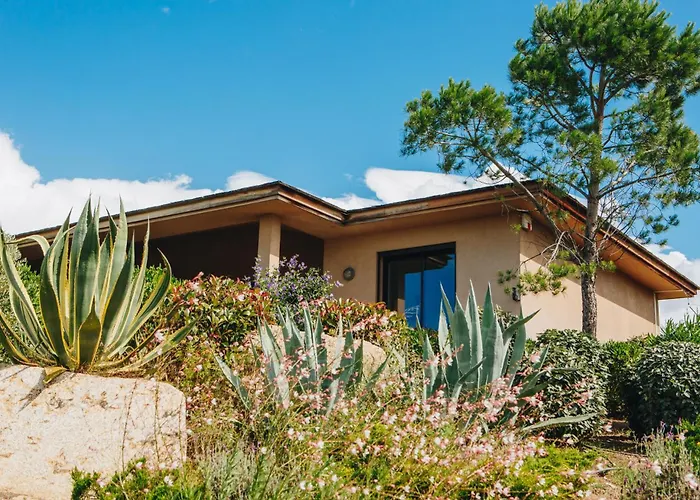 Vacation homes in Bonifacio (Corsica)