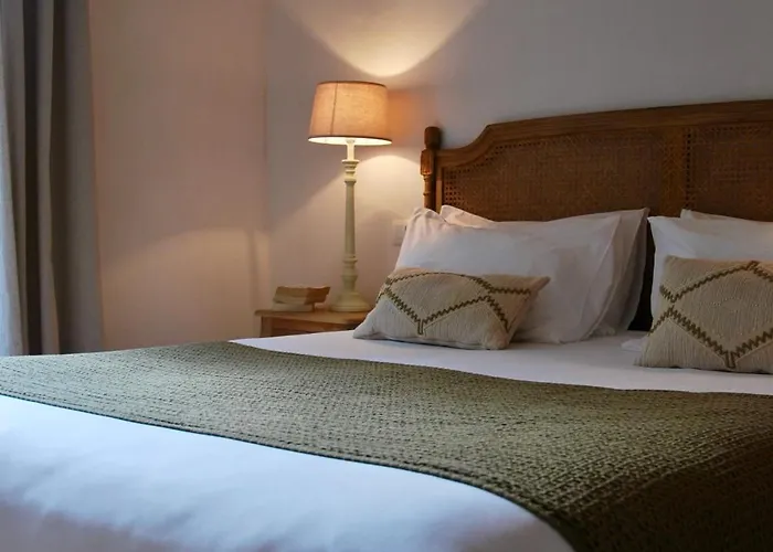 Holiday Cottages in Bonifacio (Corsica)