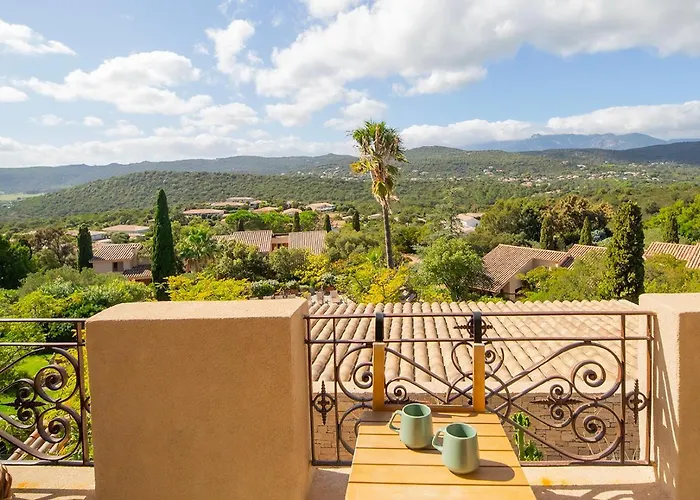 Cabin Rentals in Porto-Vecchio (Corsica)