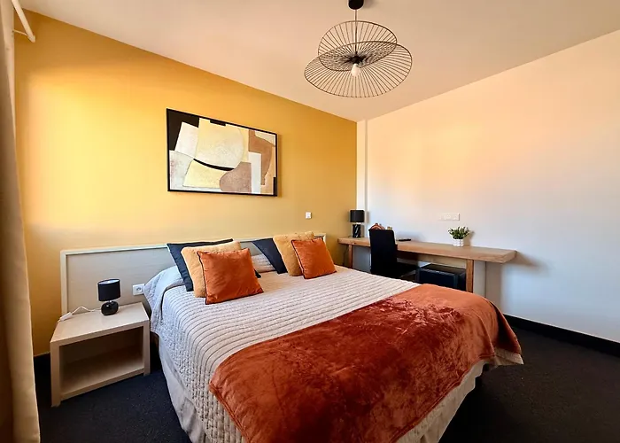 Aleria (Corsica) Hotels