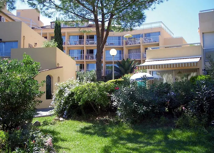 Les Residences Pinea Calvi 