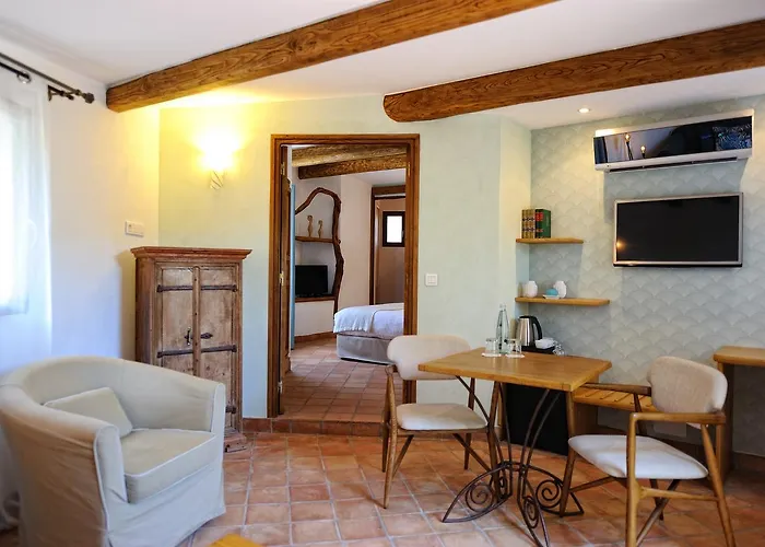 Bonifacio (Corsica) Luxury Hotels